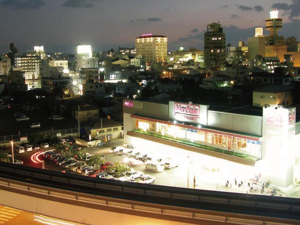 สเตย์ อิน ซูมูกะ โคกูไซสตรีท Hotel Tomari ภายนอก รูปภาพ